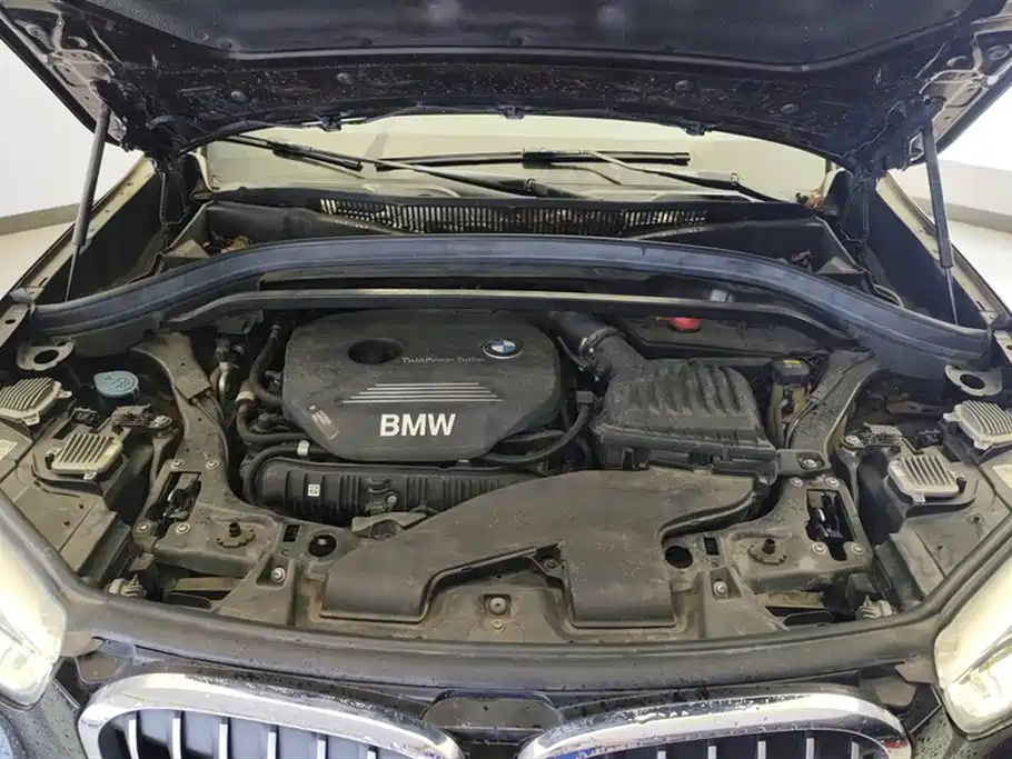 BMW X1 2019 sDrive20Li Leading Model фото 10