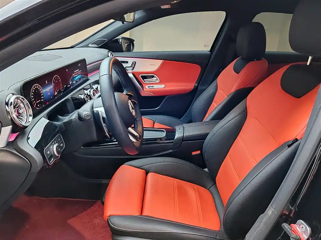 Mercedes-Benz A-Class AMG 2025 2025 AMG A 35 L 4MATIC