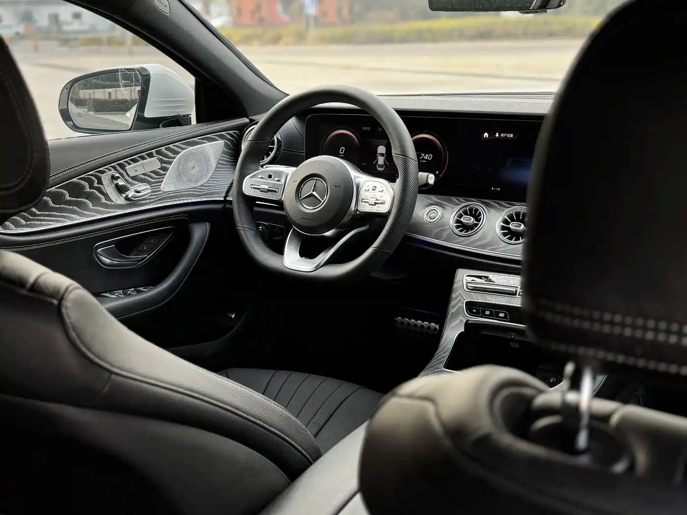 MERCEDES-BENZ CLS