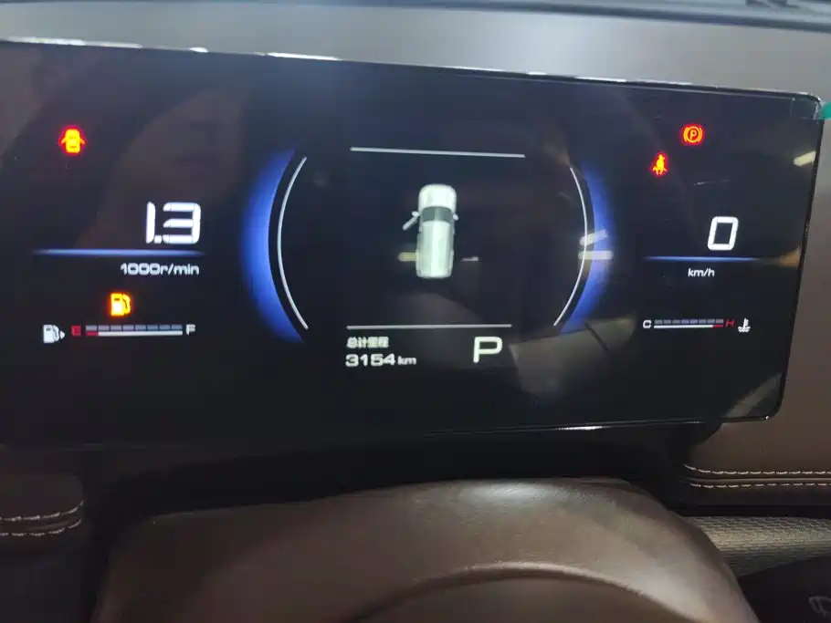 Wuling Motors Starlight 560 2025 2025 Model 1.5T 6MT Comfort Version