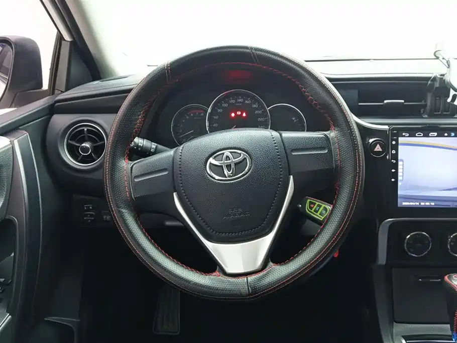 Toyota Corolla 2017 Facelift 1.2T S-CVT GL фото 15