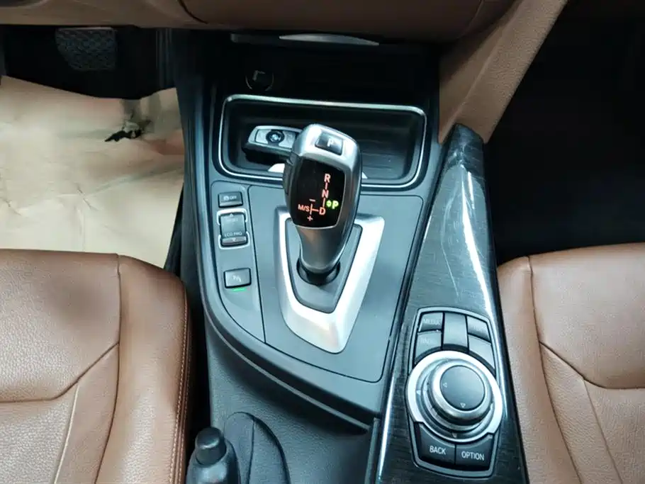 BMW 4 Series 2014 420i Gran Coupe Sport Design Package фото 16