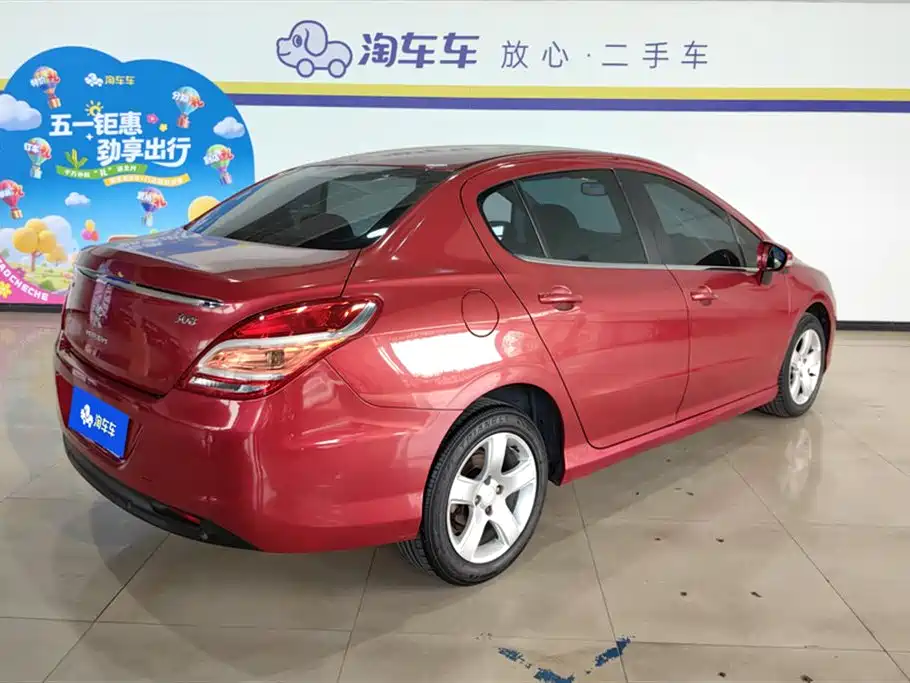 Peugeot 308 2014 Model Joy Edition Classic 1.6L Automatic Superior Style фото 3