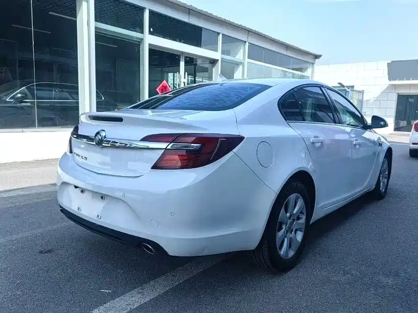 Фото 4 - Buick Regal