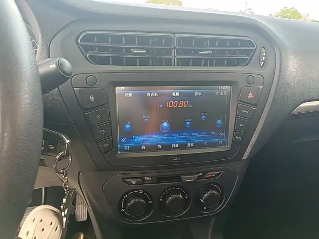 Peugeot 301 2014 2014 1.6L Automatic Comfort Edition