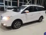 Фото 5 - Baojun 730