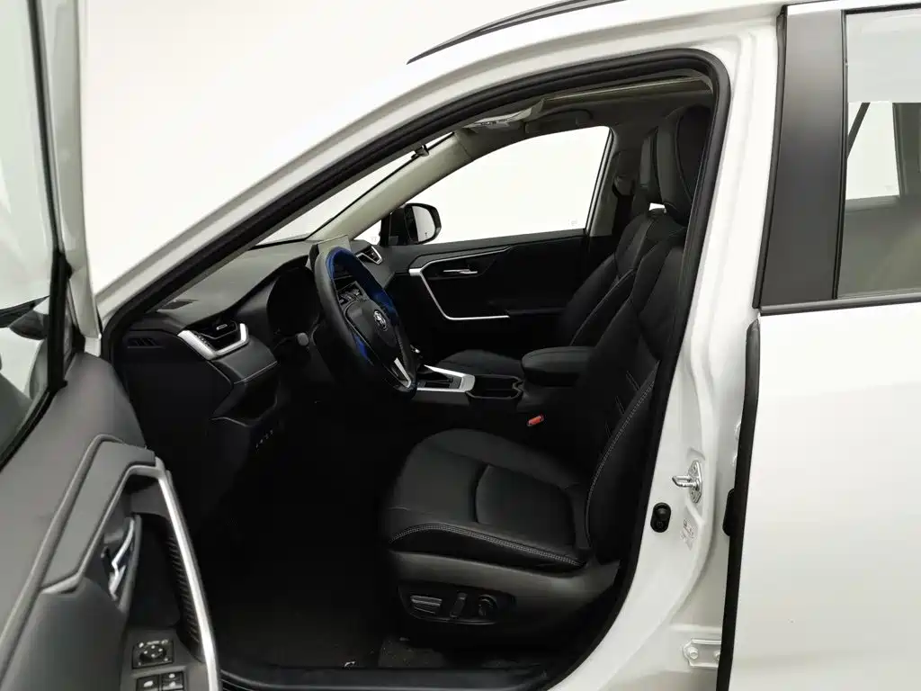 Toyota RAV4, миниатюра 10