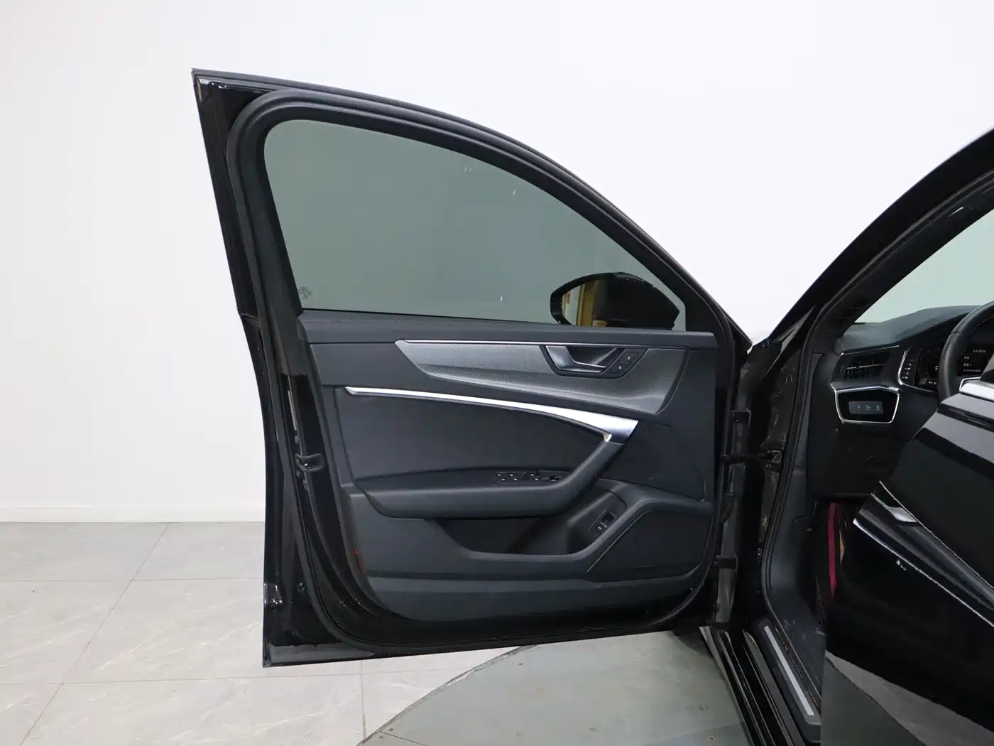 Audi A6L 2020 40 TFSI Luxury Dynamic фото 13
