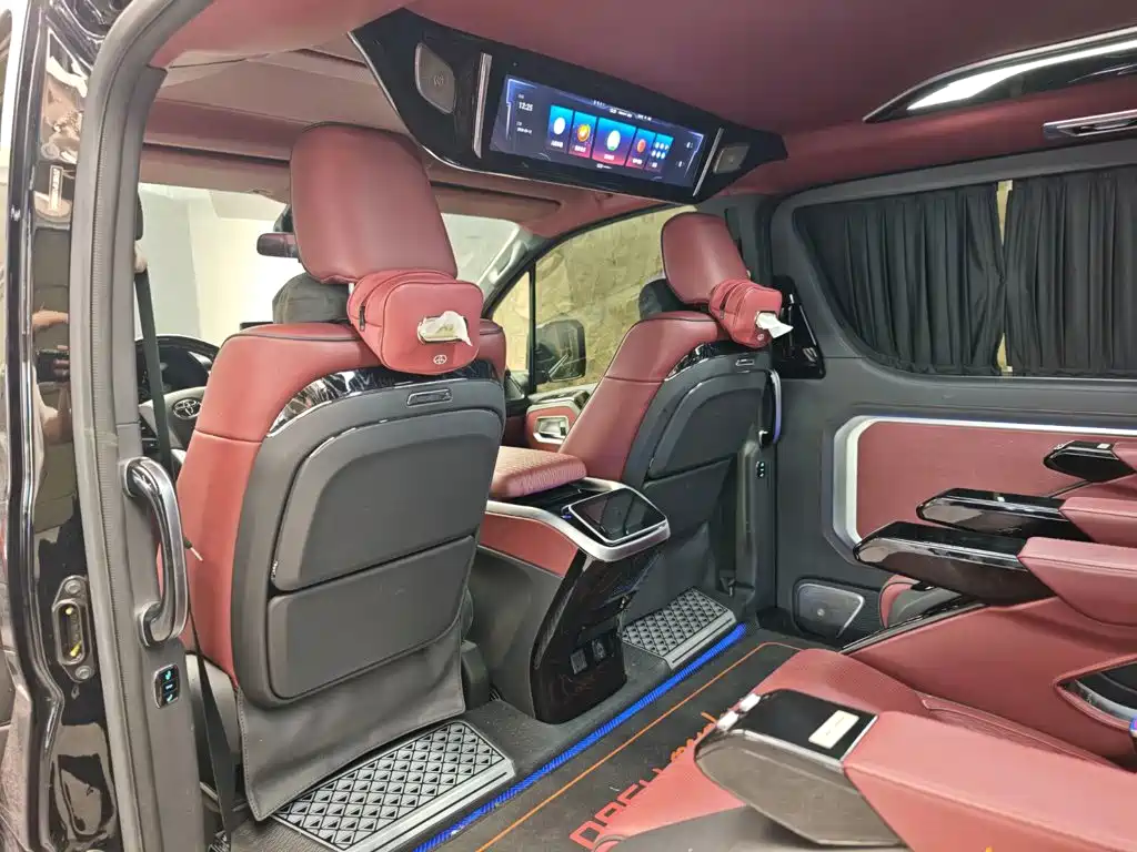 Toyota HiAce, миниатюра 10