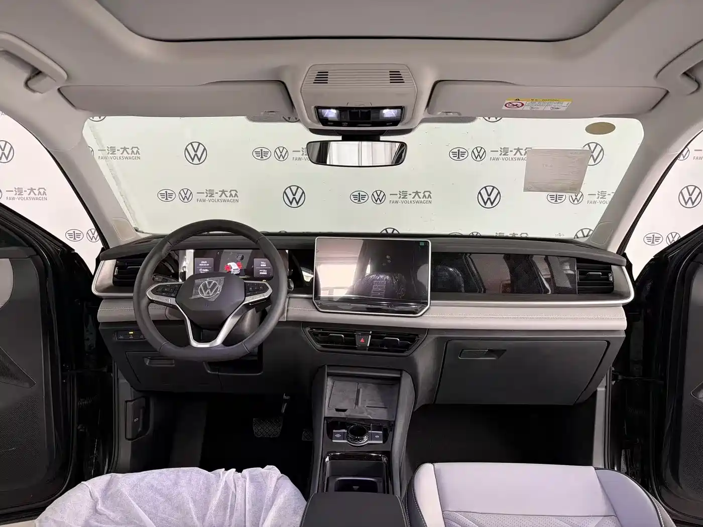 Volkswagen Tayron 2026 Model Tayron L 330TSI 2WD Elite фото 14