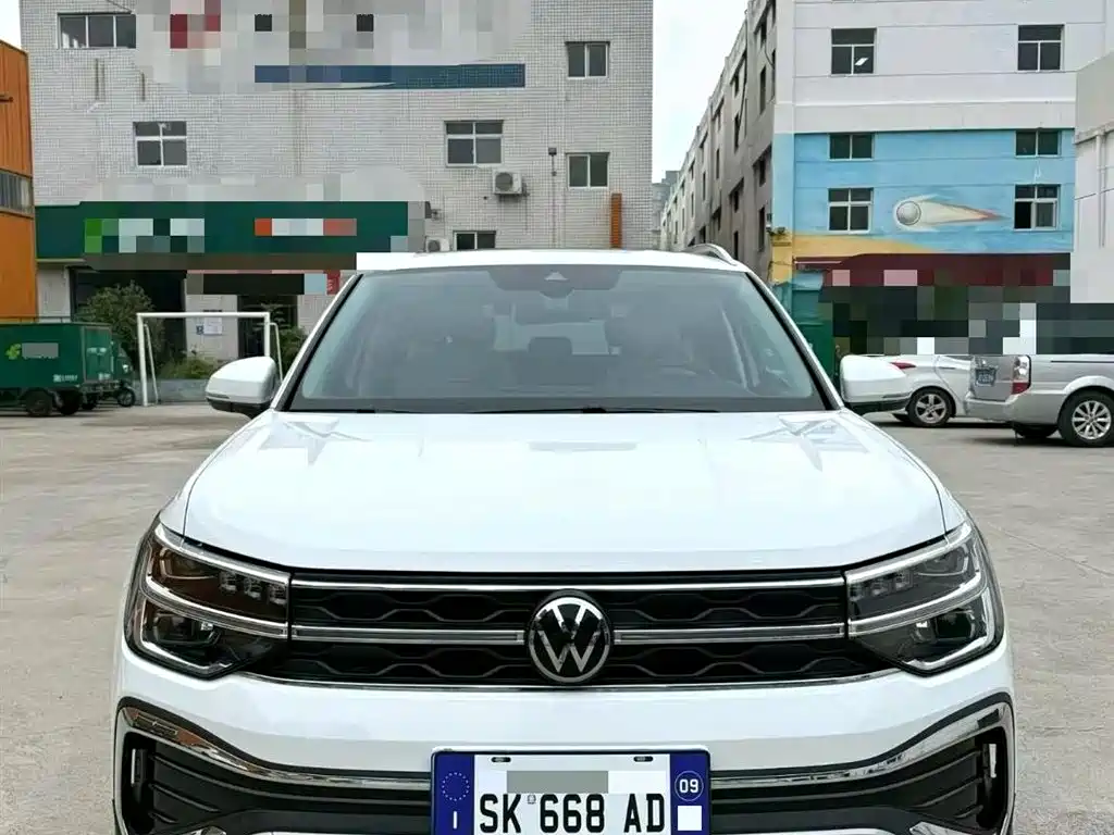 Volkswagen Tharu 2023 300TSI 2WD Full Moon Edition фото 2