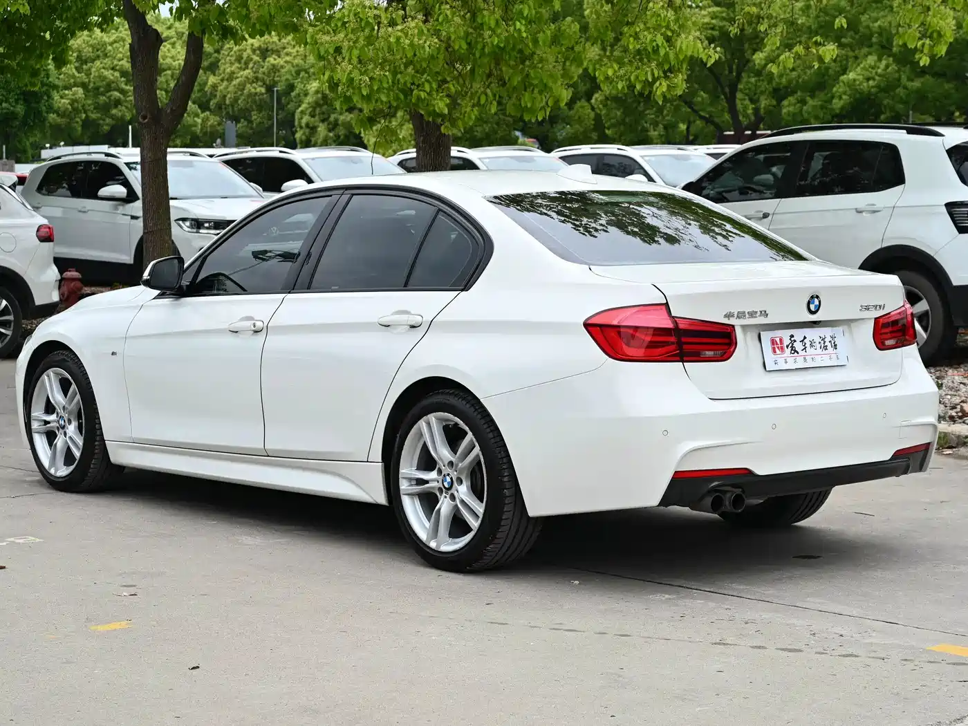 BMW 3 Series 2017 320i M Sport фото 4