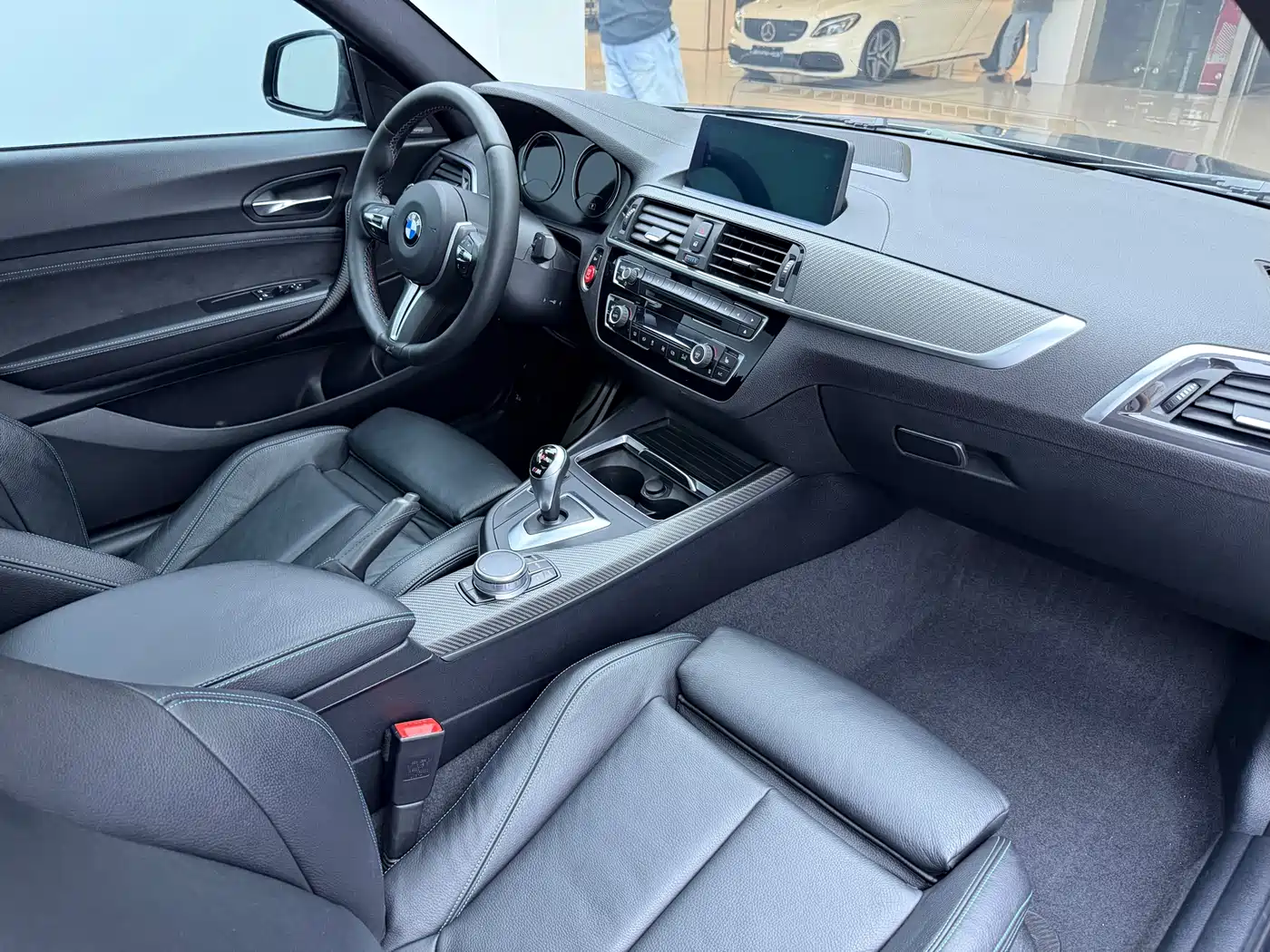 BMW M2 2018 M2 фото 12