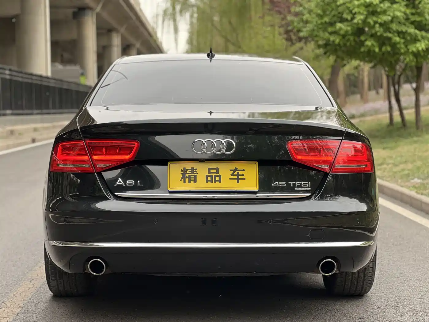 Audi A8 2012 A8L 45 TFSI quattro Luxury фото 5