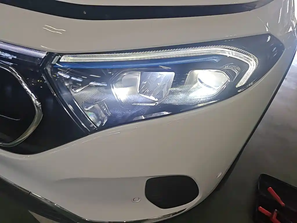Mercedes-Benz EQA 2023 2023 EQA 260