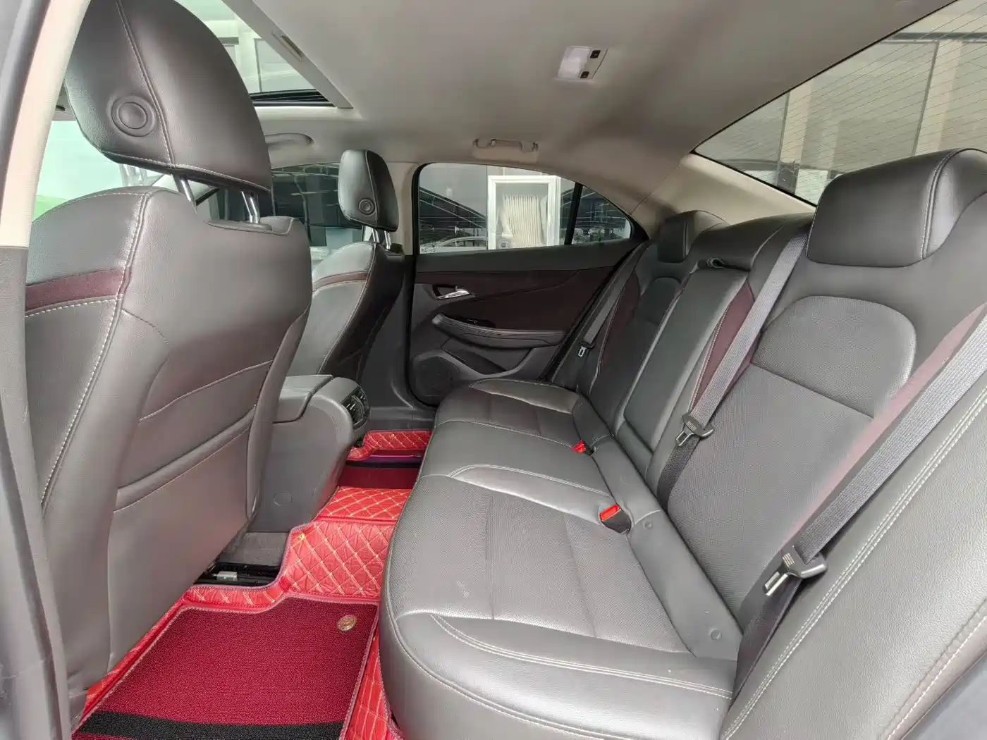 Chevrolet Malibu 2018 530T Automatic Luxury Edition фото 9