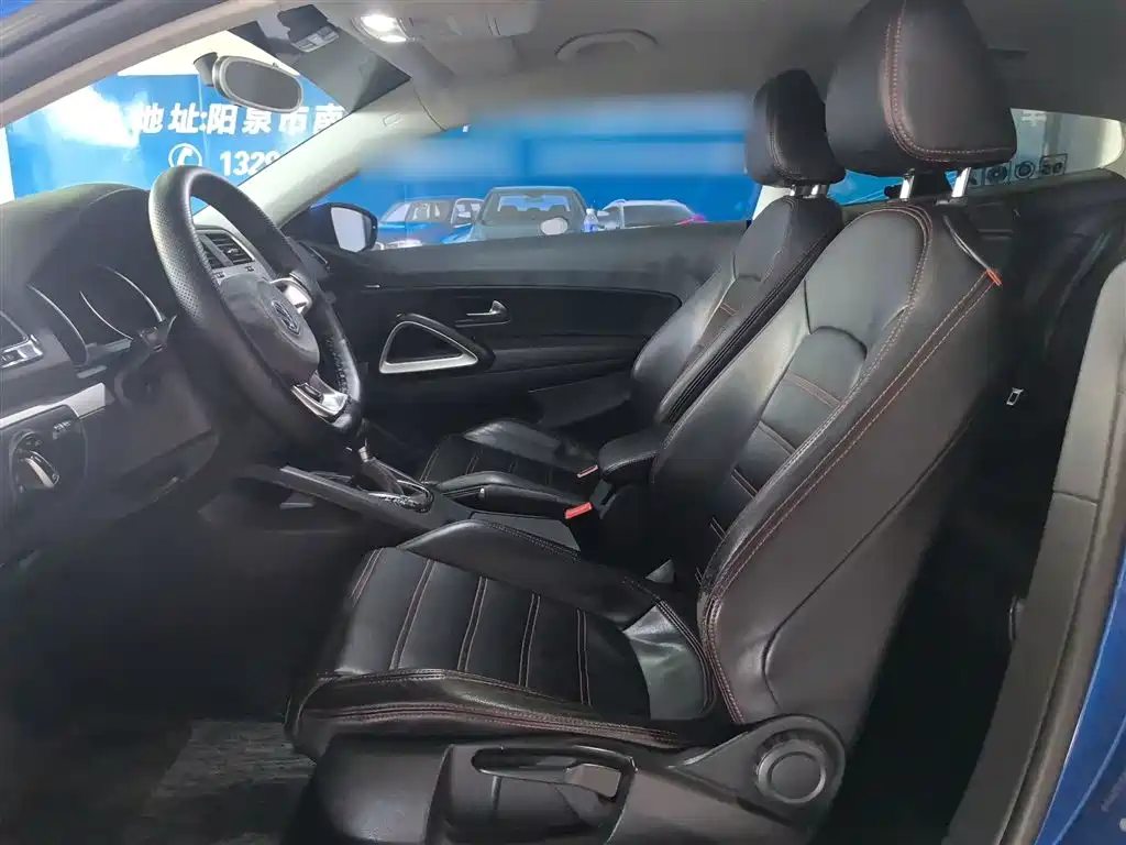 Volkswagen Scirocco 2015 1.4TSI Trend Edition фото 11