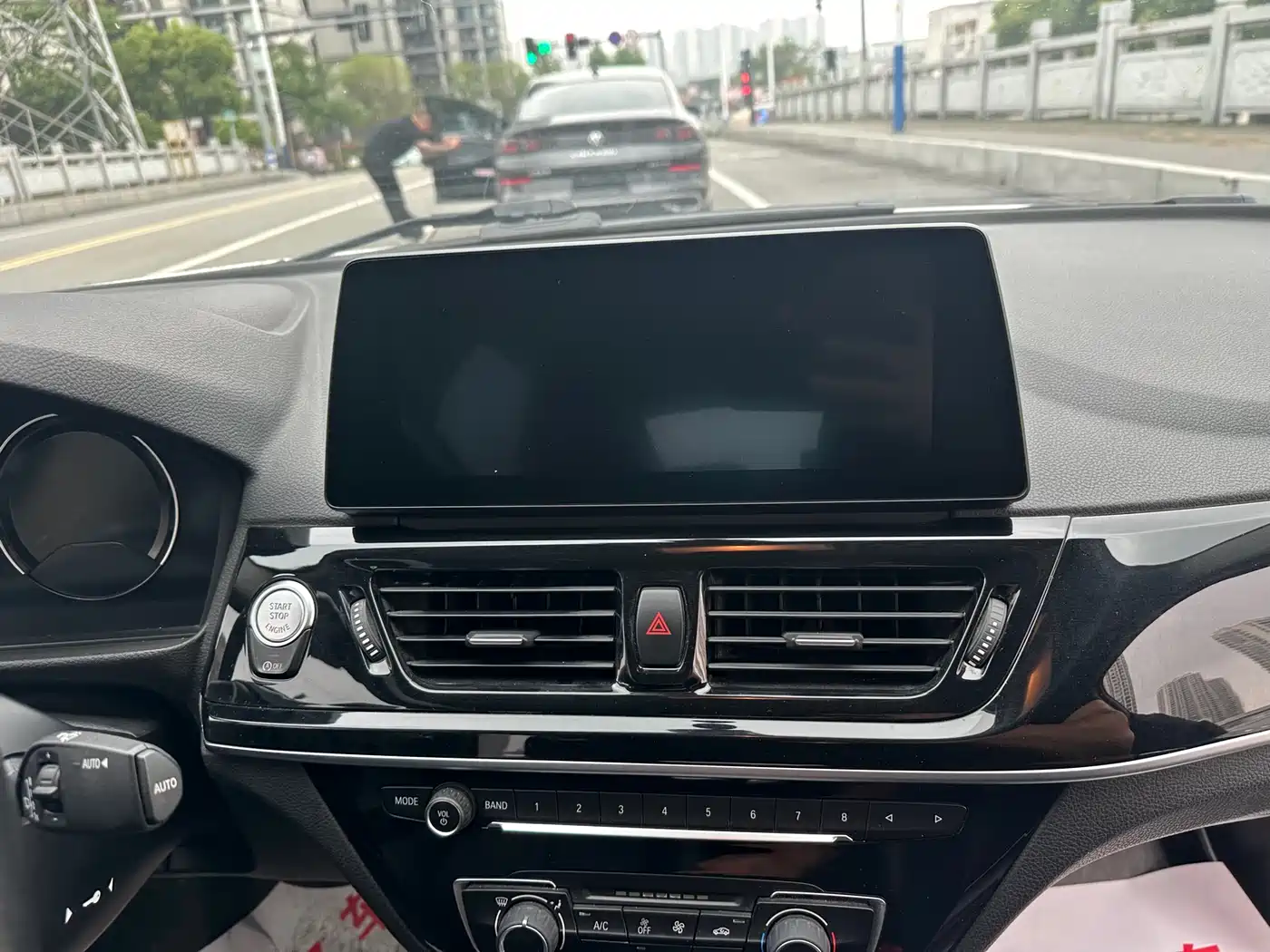 BMW 1 Series 2021 120i M Sport фото 14