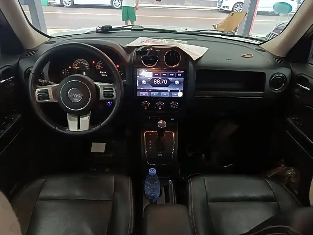 Jeep Patriot 2015 2014 2.4L Sport