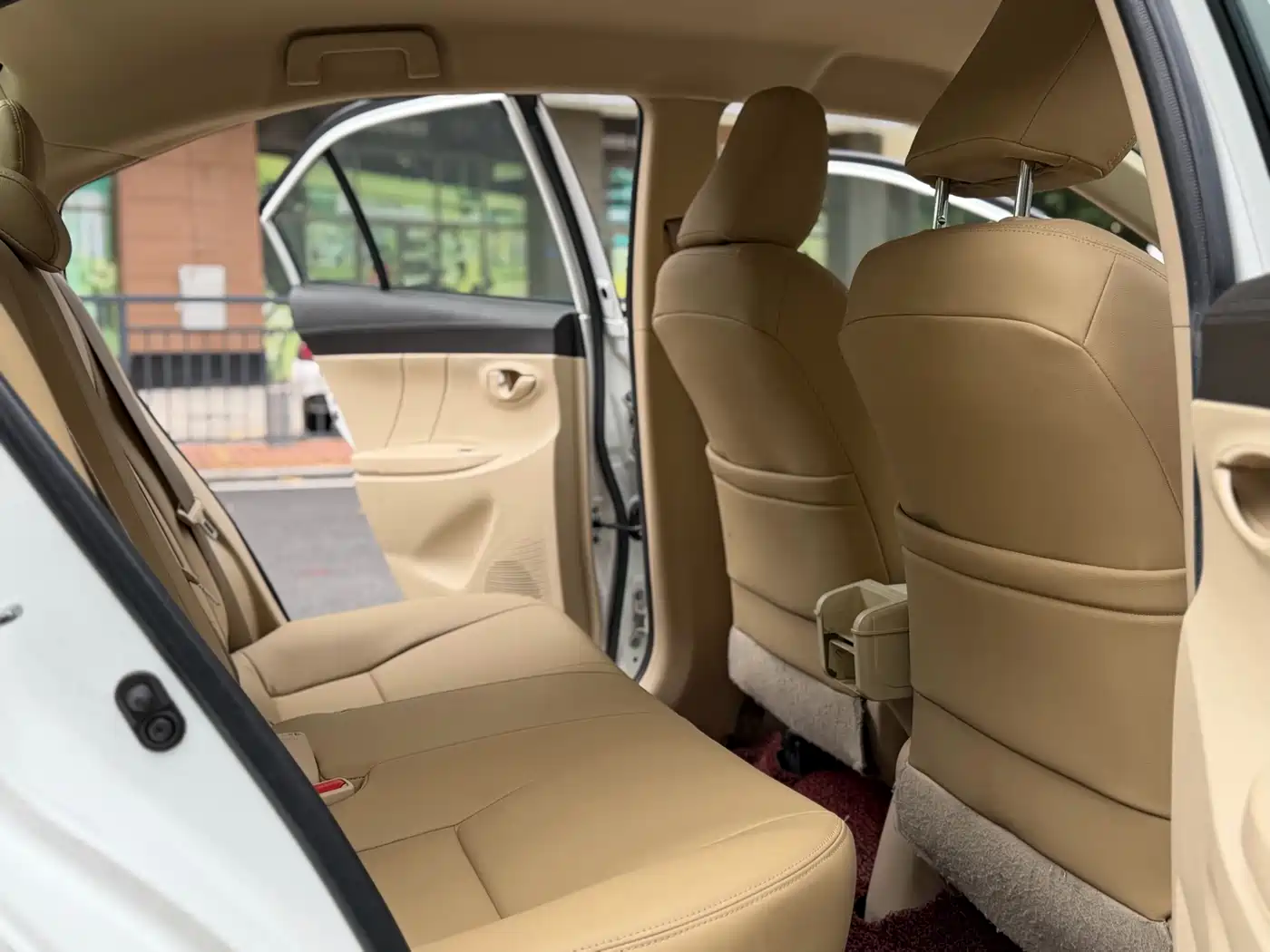 Toyota Vios 2016 1.5L Automatic Zhi Zhen Xing Yao Edition фото 7