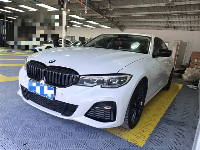 BMW 3 325Li, M Спорт-пакет