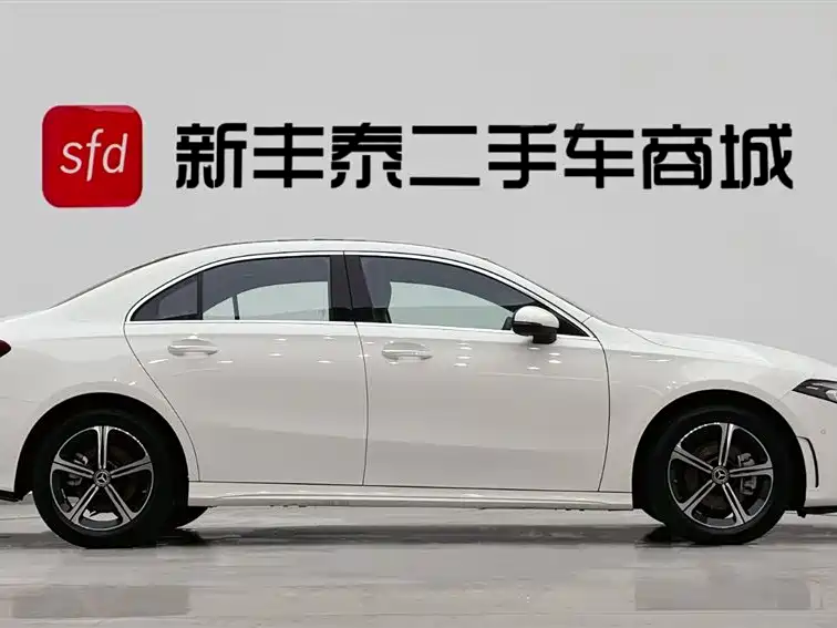 MERCEDES-BENZ A CLASS