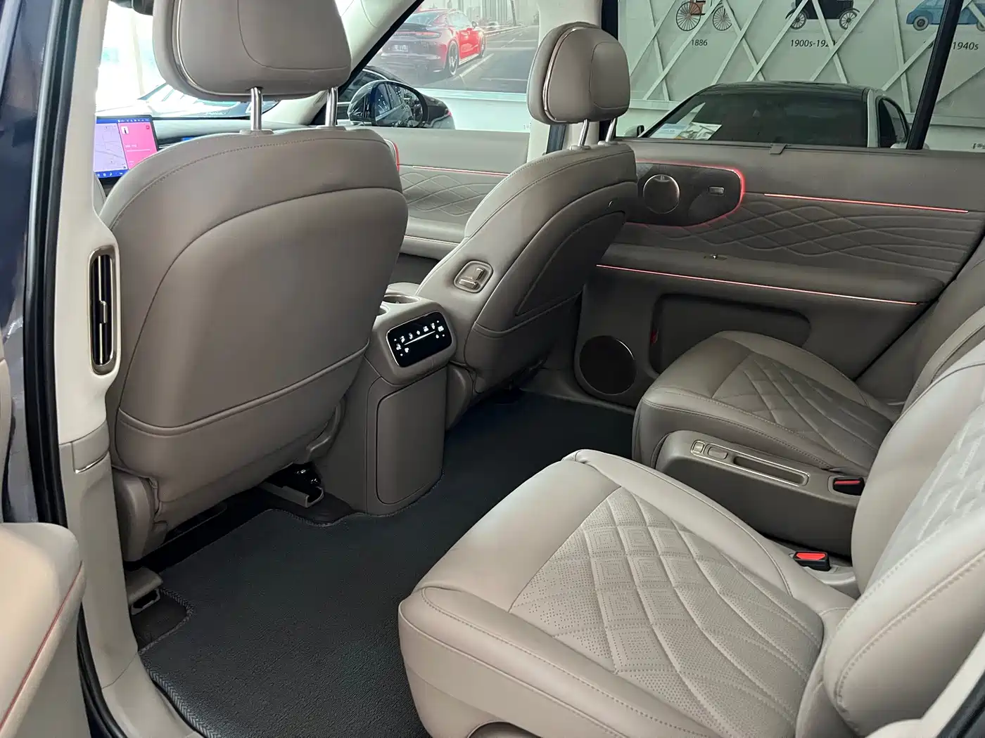 2026 IM Motors IM LS9