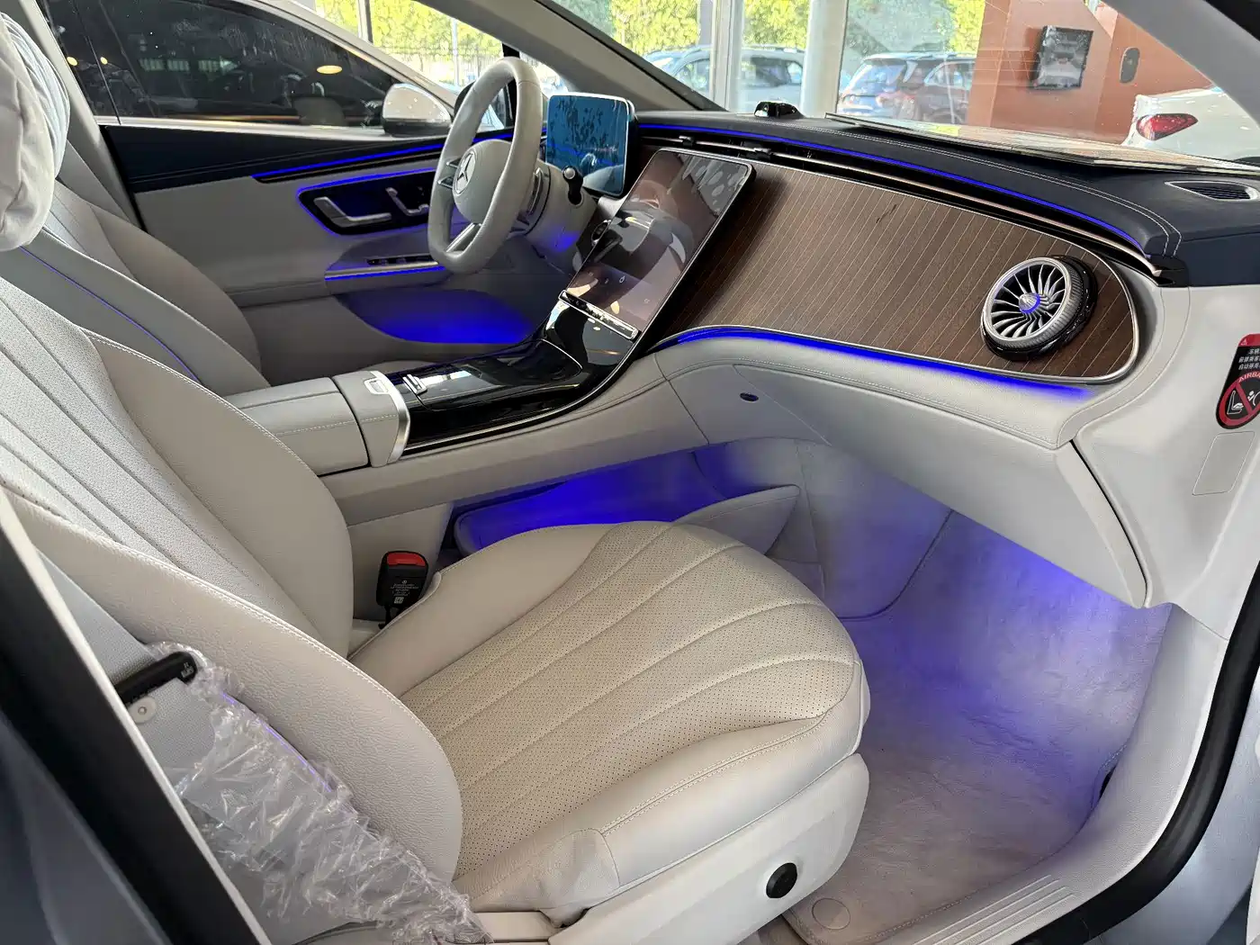Mercedes-Benz EQE 2025 2025 500 4MATIC Pioneer