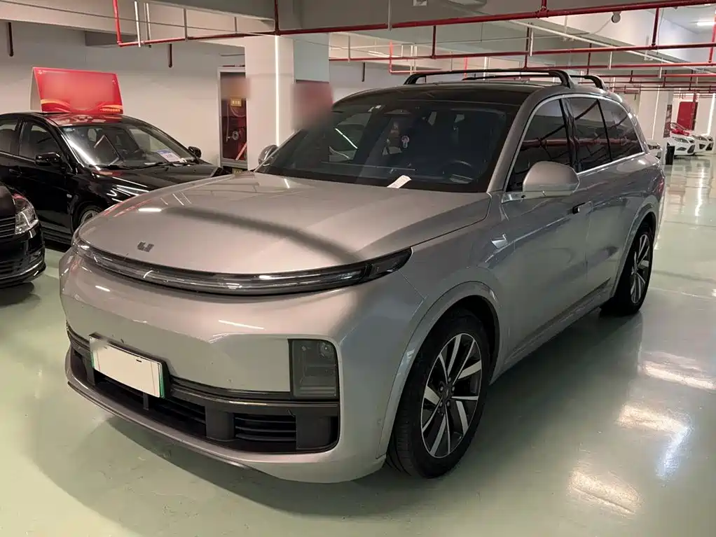 Li Auto L8 2023
