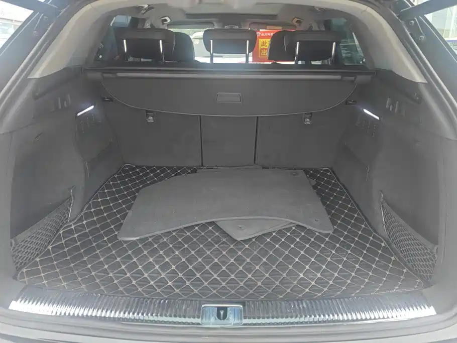 Audi Q5L 2018 2018 40 TFSI Prestige Fashion (China V)