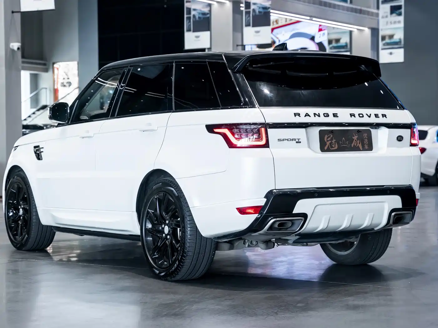 Land Rover Range Rover Sport 2020 3.0 L6 HSE DYNAMIC фото 6