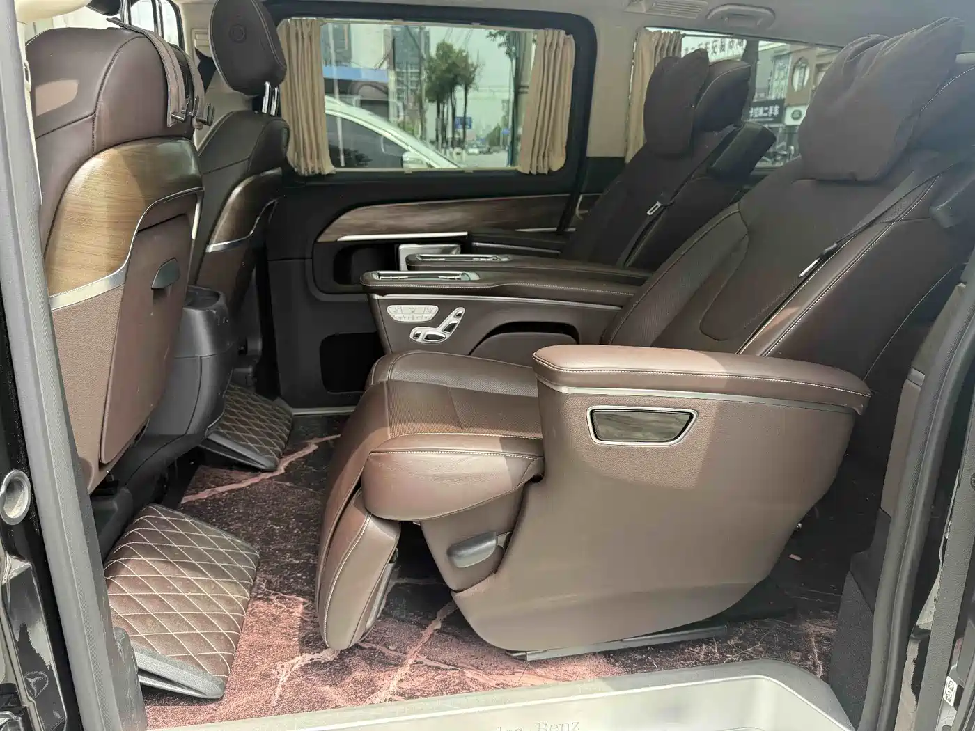 MERCEDES-BENZ V CLASS