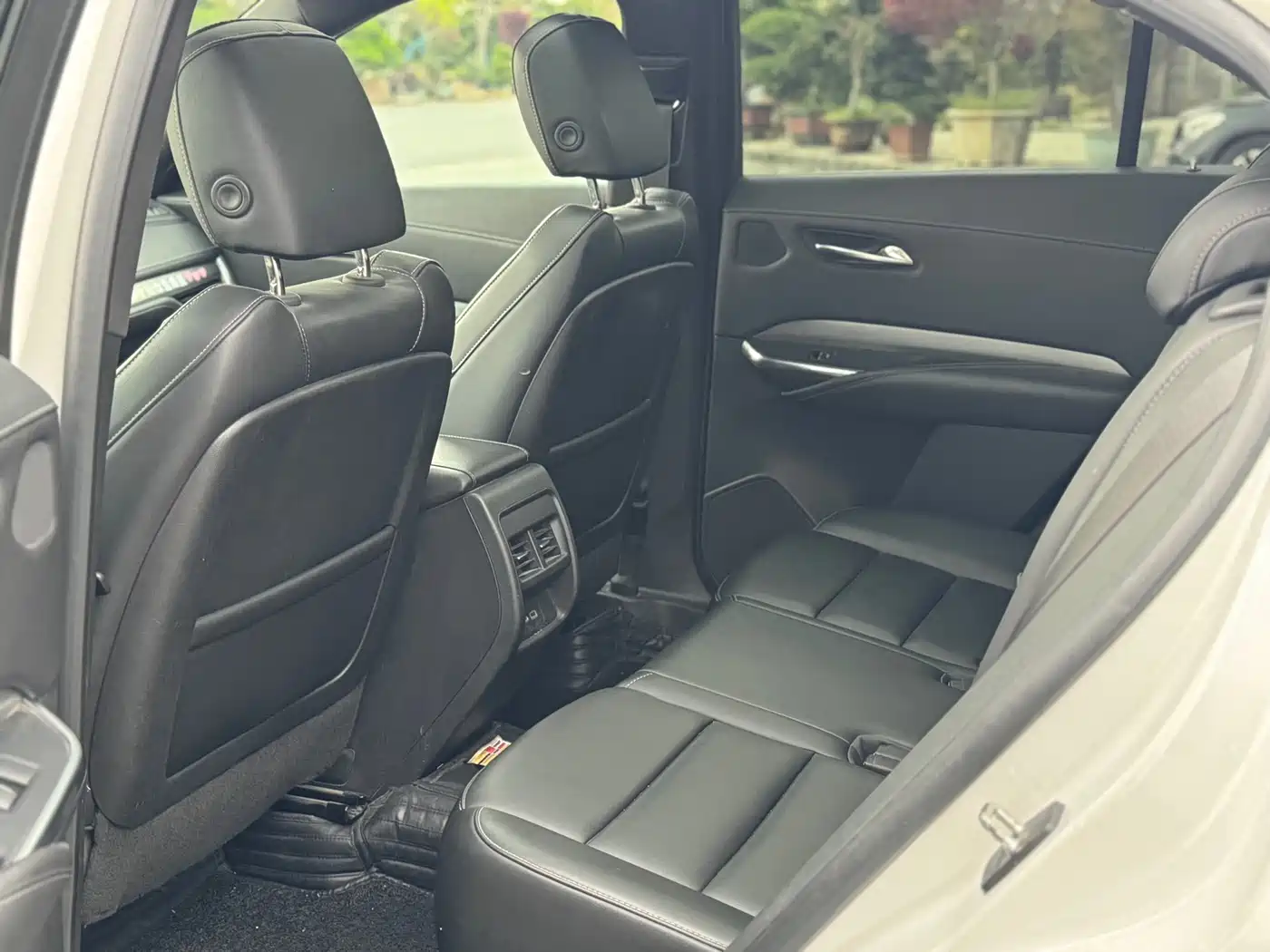 Cadillac XT4 2020 28T FWD Leading Trim фото 4