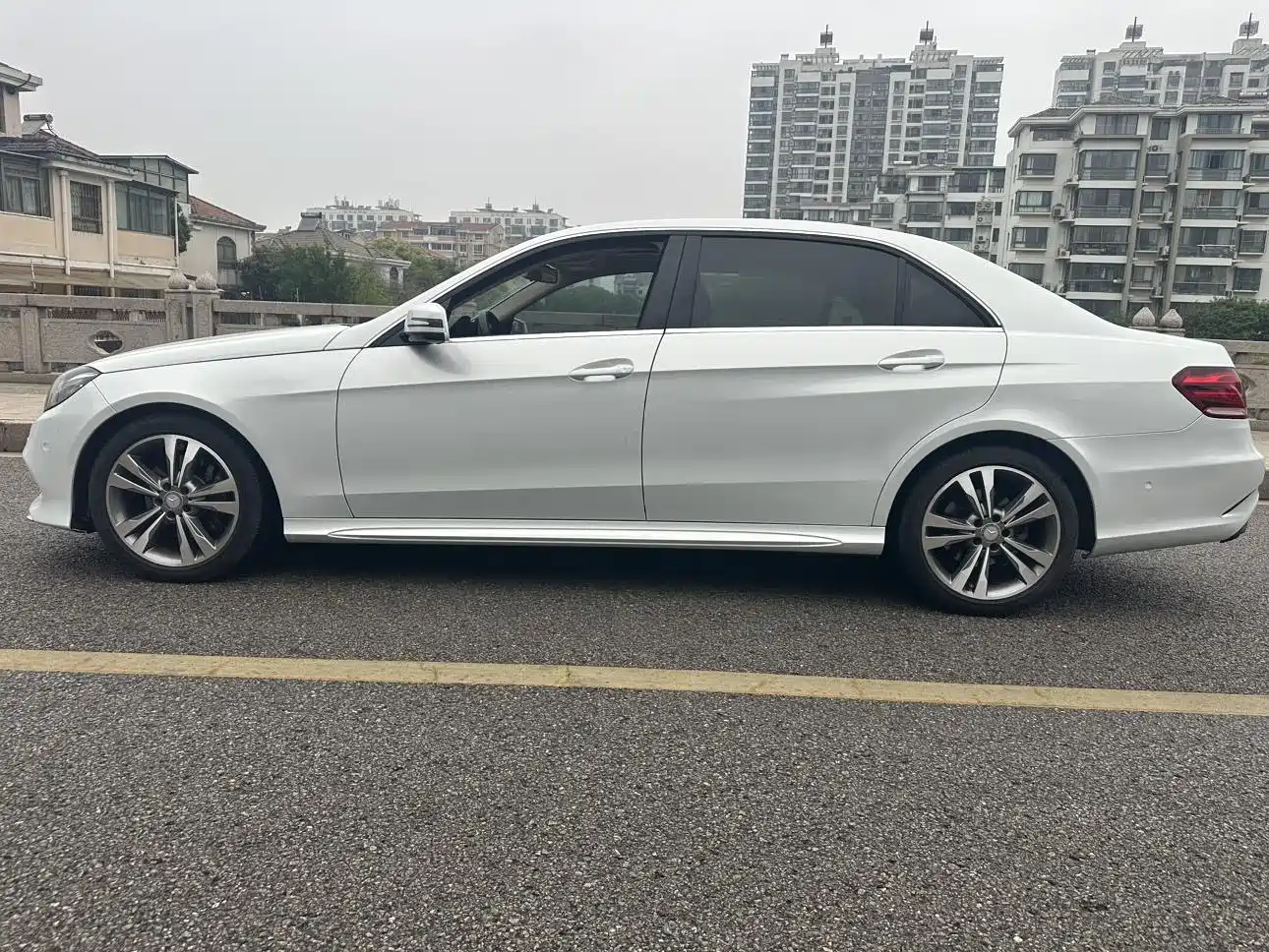 Mercedes-Benz E-Class 2014 Facelift E 260 L Sport фото 7