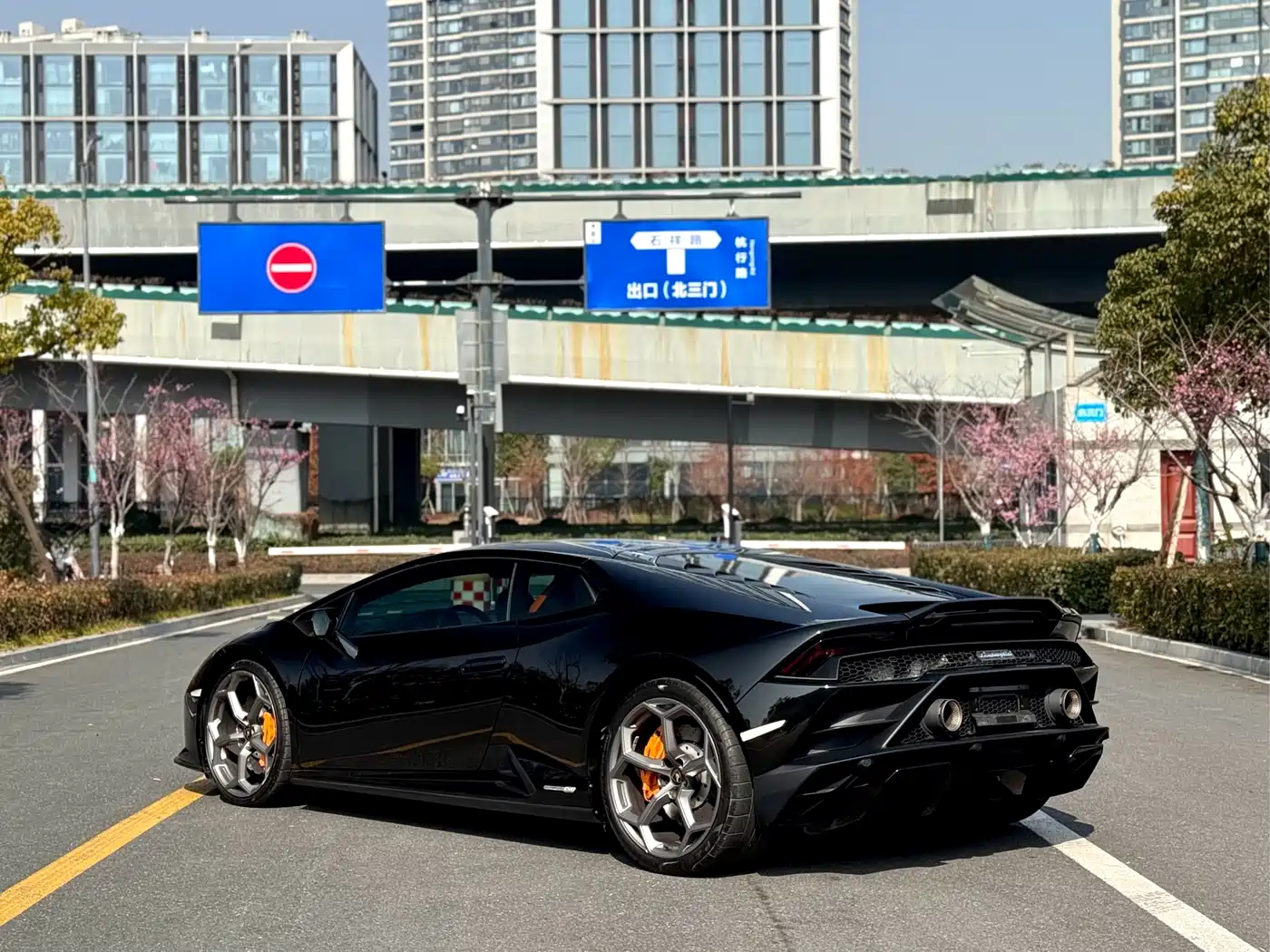 Lamborghini Huracán 2020 Huracán EVO RWD фото 9