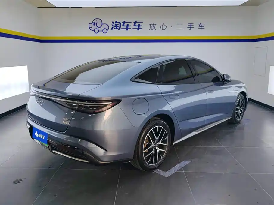 Фото 3 - BYD Seal