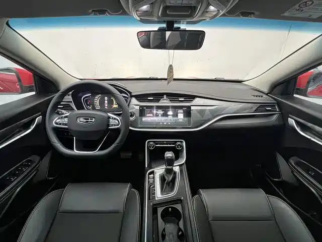 Фото 8 - Geely Binrui