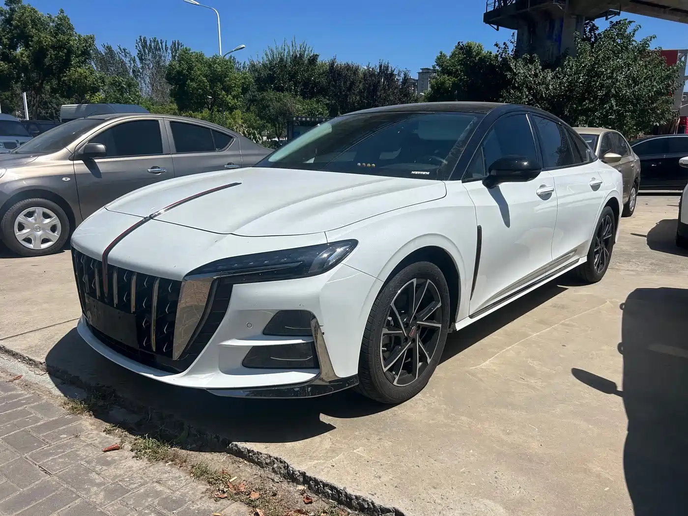 Hongqi H6 2024 2023 2.0T Elegance Edition