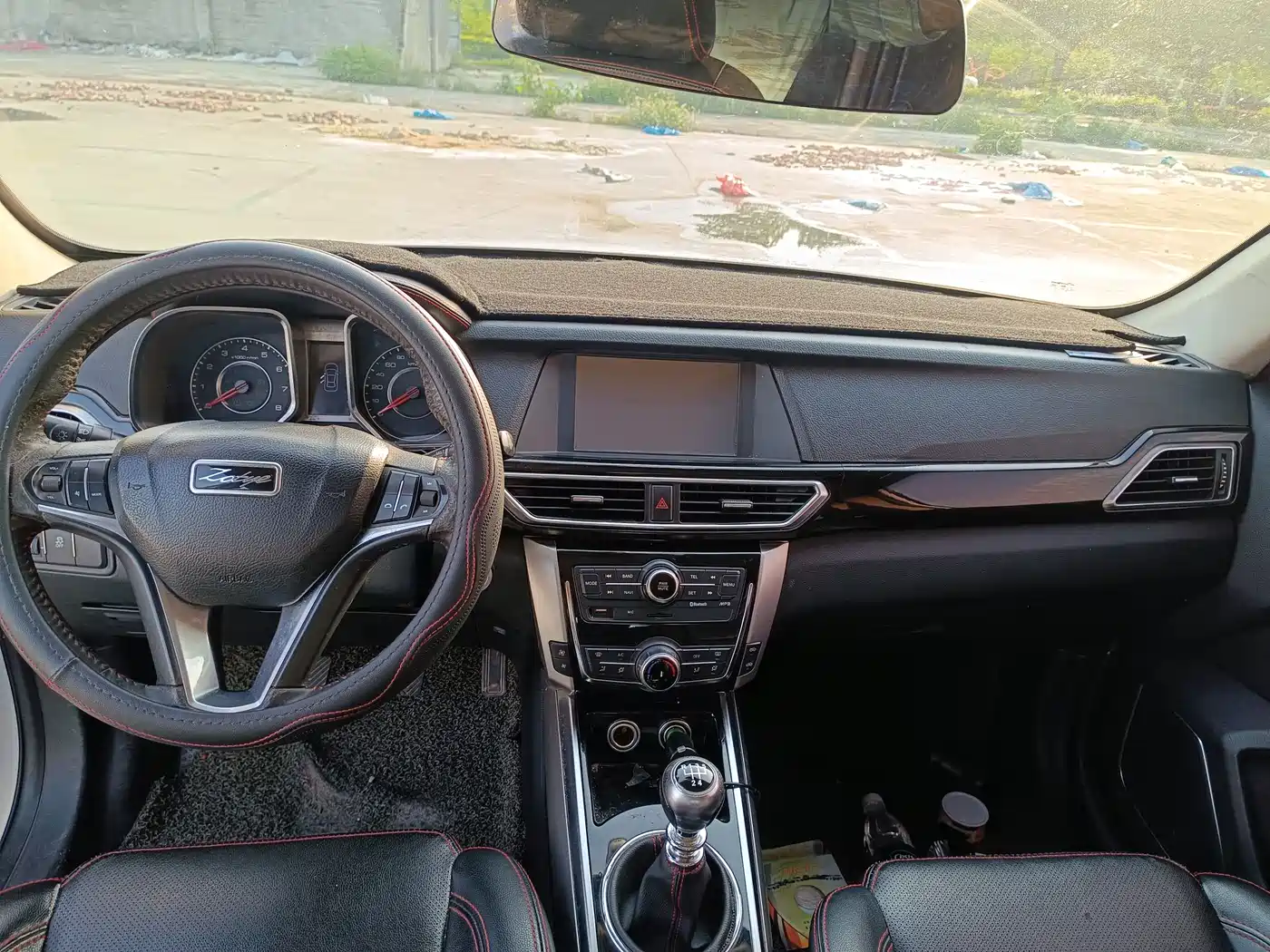 Zotye Damai X5 2016 2015 1.5T Manual Premium (China IV)