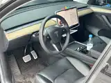 Фото 12 - Tesla Model Y
