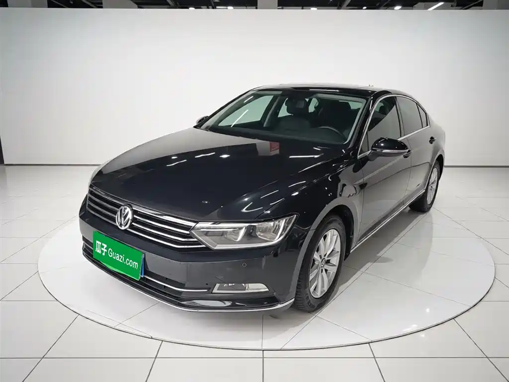 Volkswagen Magotan 2019 280TSI DSG Comfort China VI фото 2