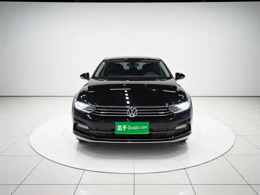 Volkswagen Magotan 2019 280TSI DSG Comfort China VI фото 3