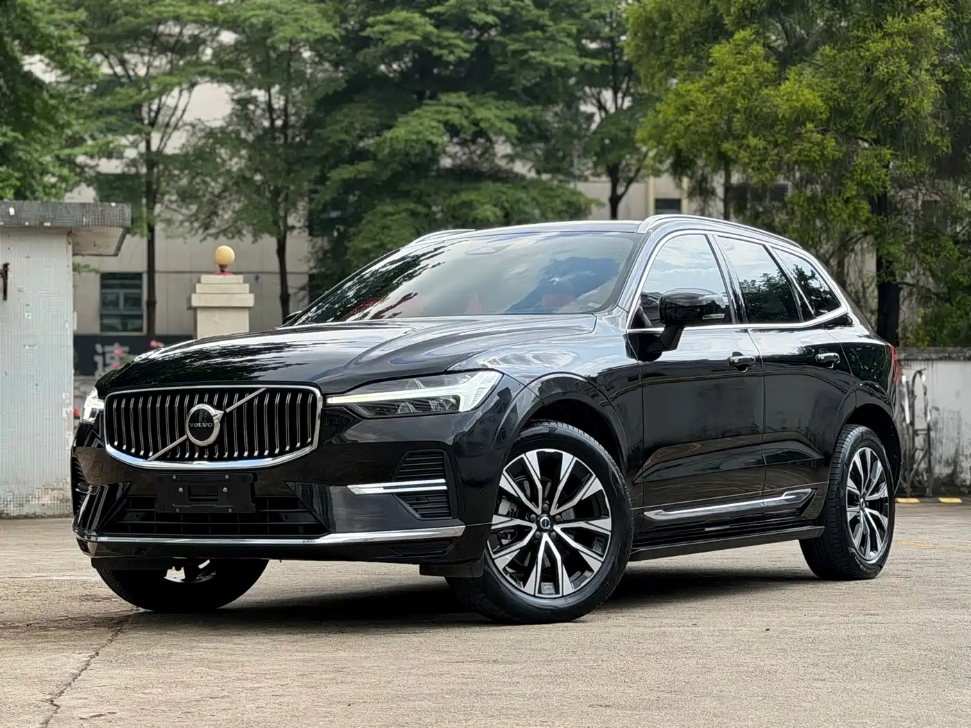 Volvo XC60 2023 B5 AWD Smart Elite Luxury