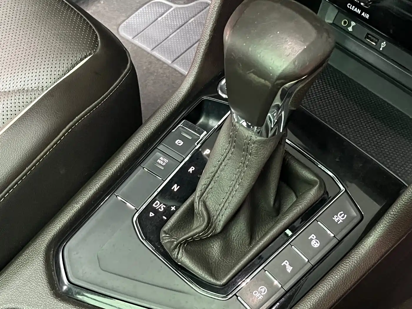 Volkswagen Tiguan L 2017 330TSI Automatic 2WD Flagship Edition фото 23