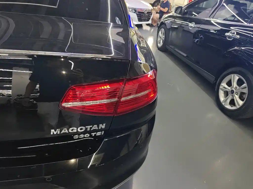 Фото 8 - Volkswagen Magotan
