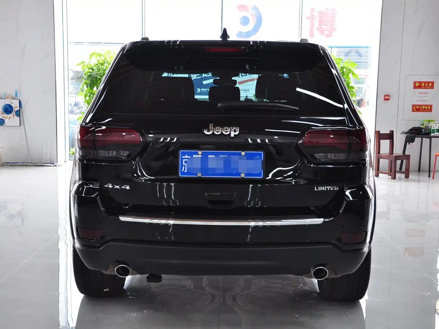 2022 Jeep Grand Cherokee (Import)