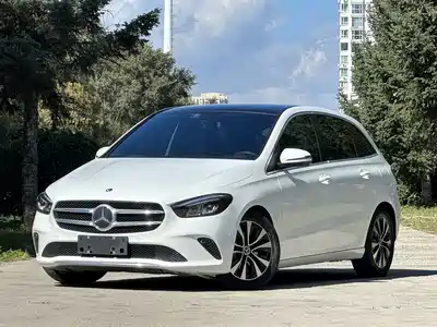 Mercedes-Benz B