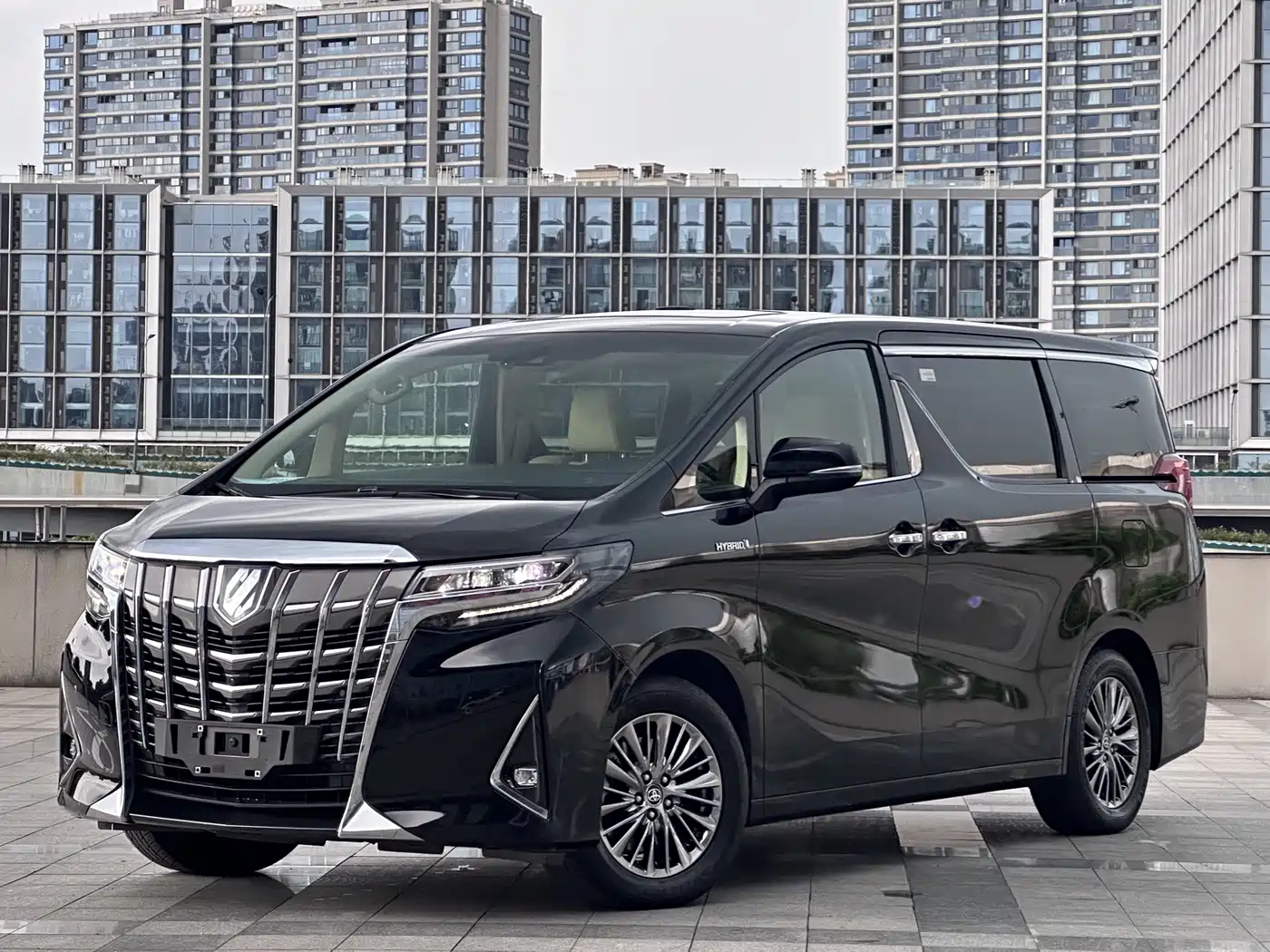 Toyota Alphard 2021 Hybrid 2.5L Luxury