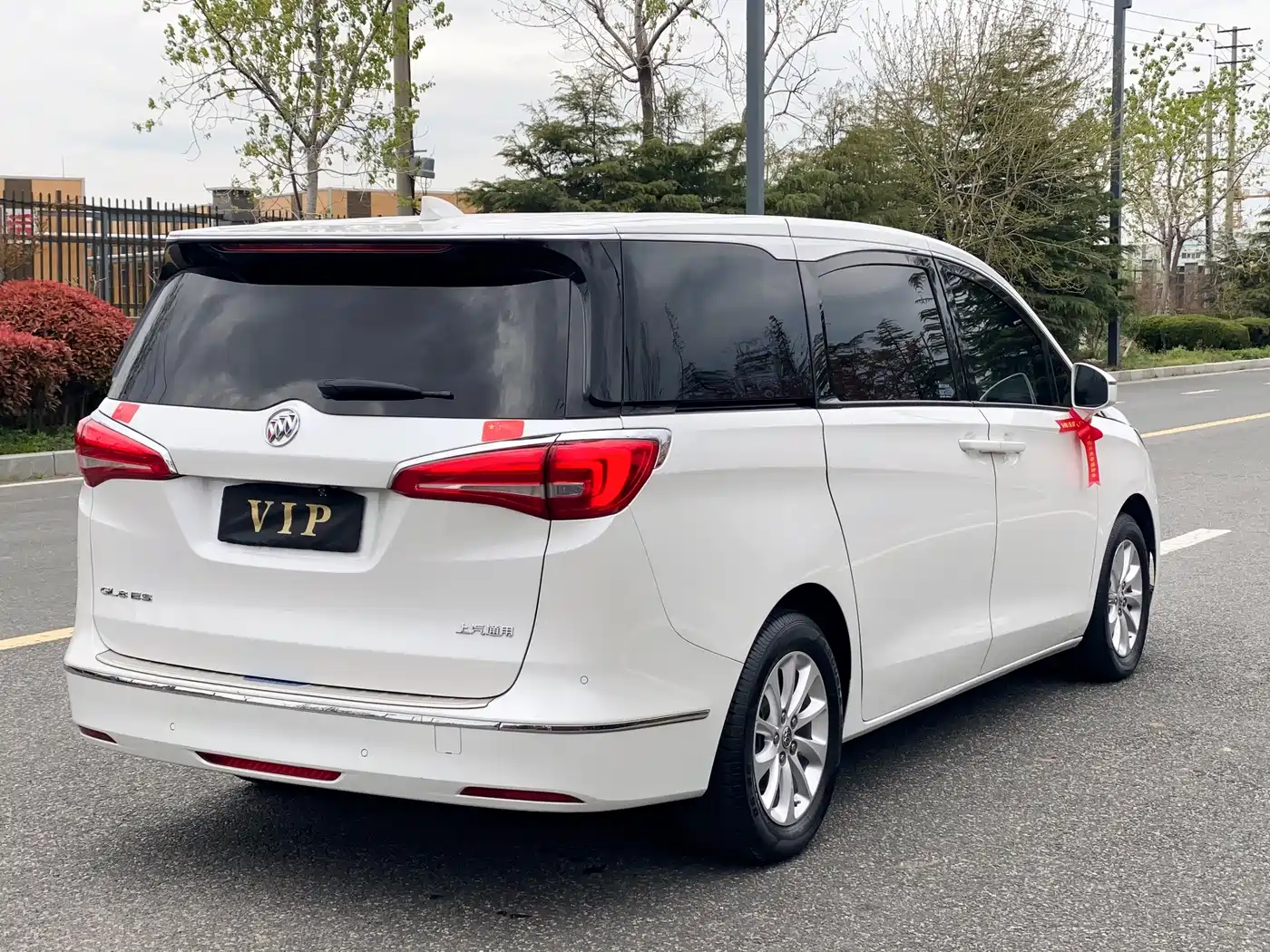 Buick GL8 2017 ES 28T Premium China V фото 5