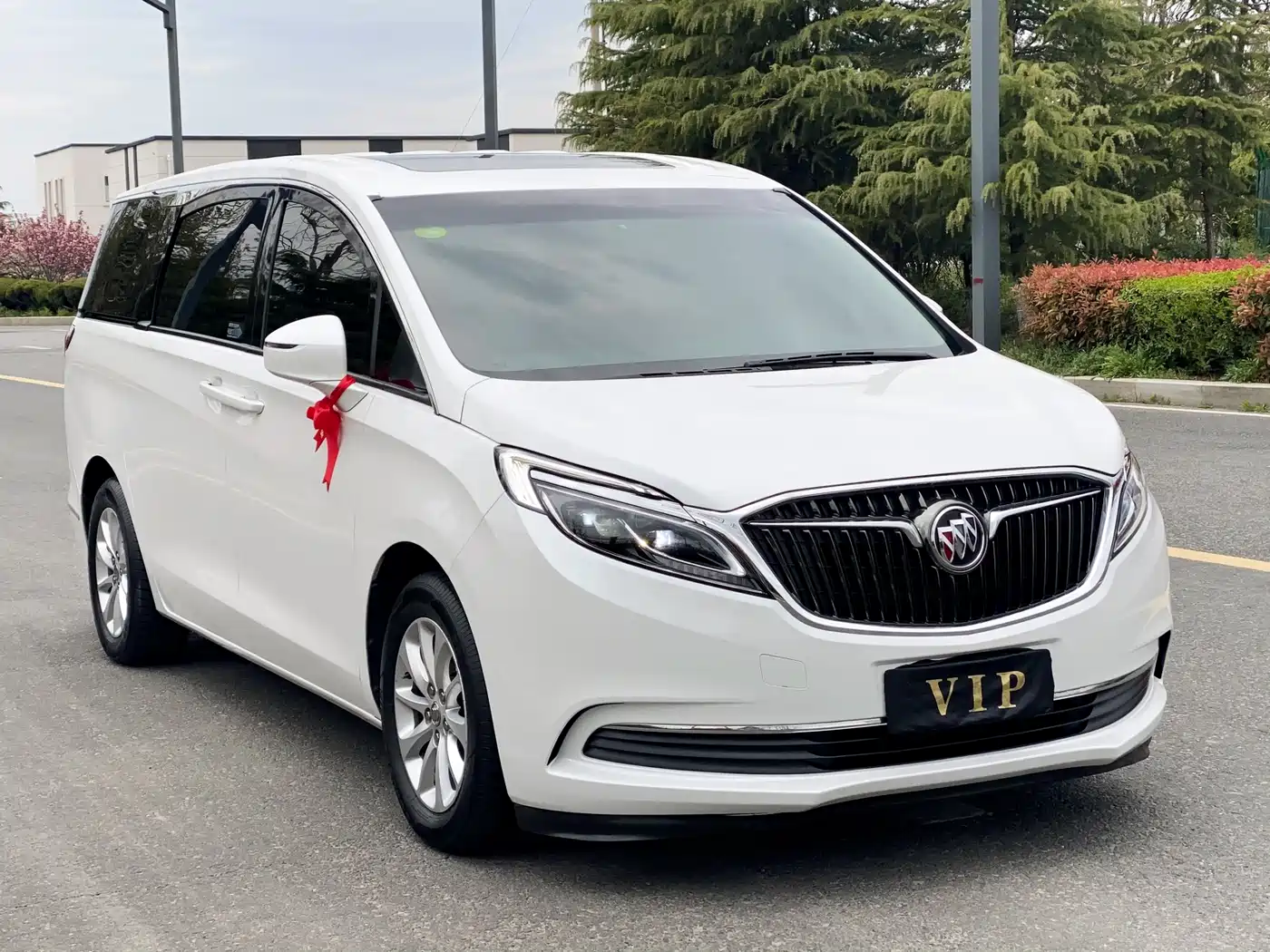 Buick GL8 2017 ES 28T Premium China V фото 3